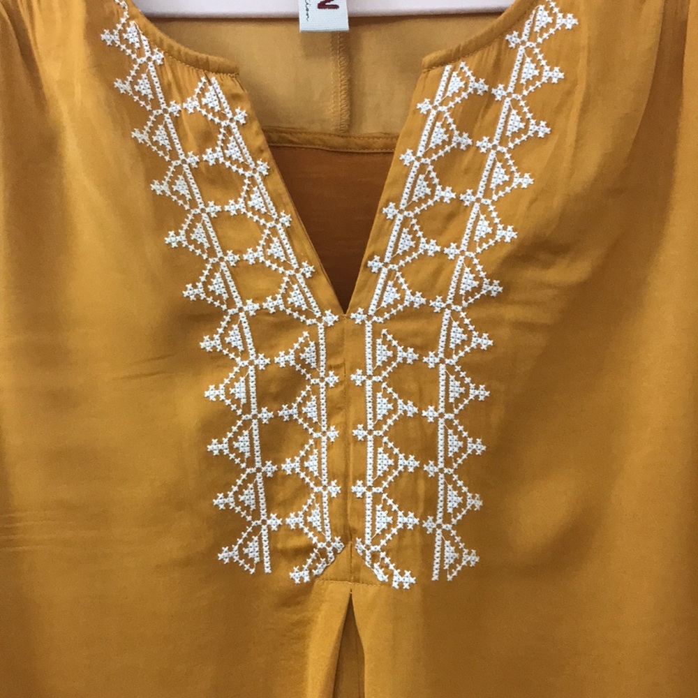 Anthropologie DOLAN left coast collection embroidered blouse size S. - Picture 2 of 7